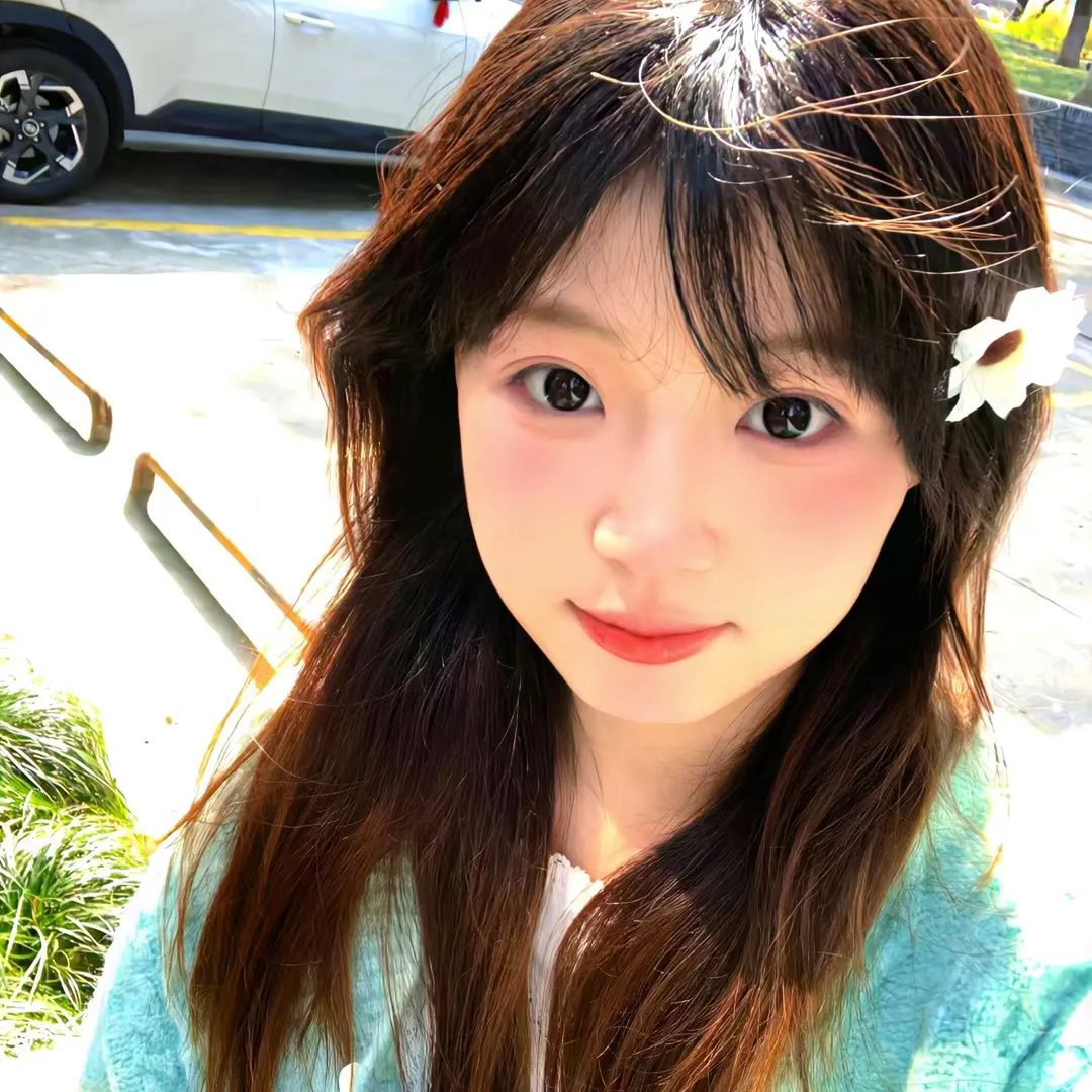 蒙娜丽莎与血月